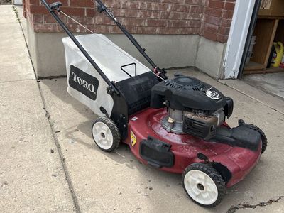 2014 Toro Lawn Mower powered by Kohler.