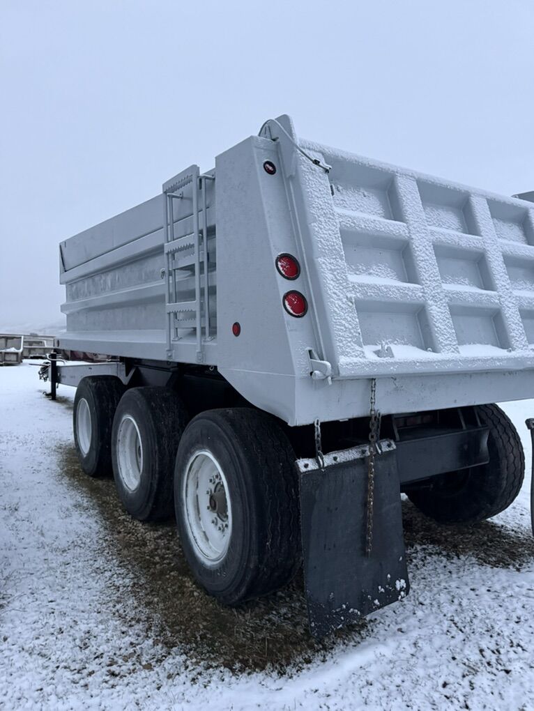 1994 Williamsen 3 Axle Pup Rear Steer Axle