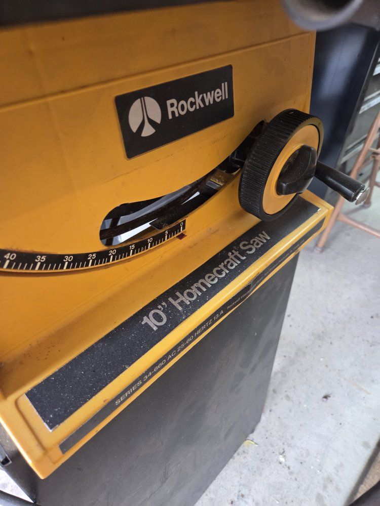 Rockwell table saw