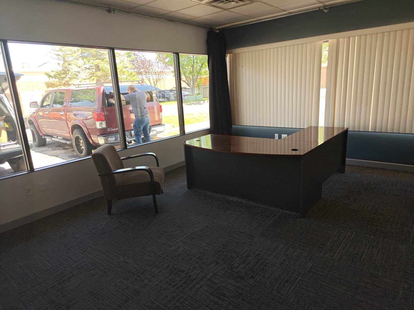 Free office furniture