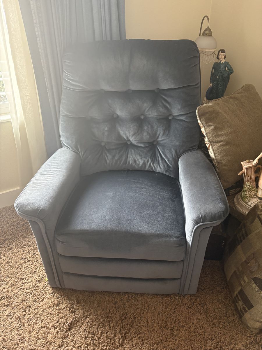 Free recliner