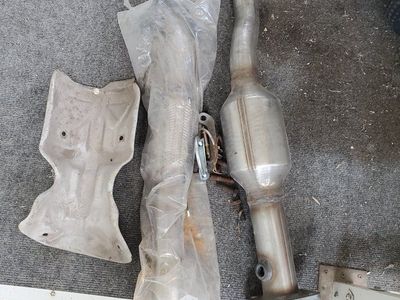 2008 Nissan Altima 2.5 flexible pipe and lower catalytic