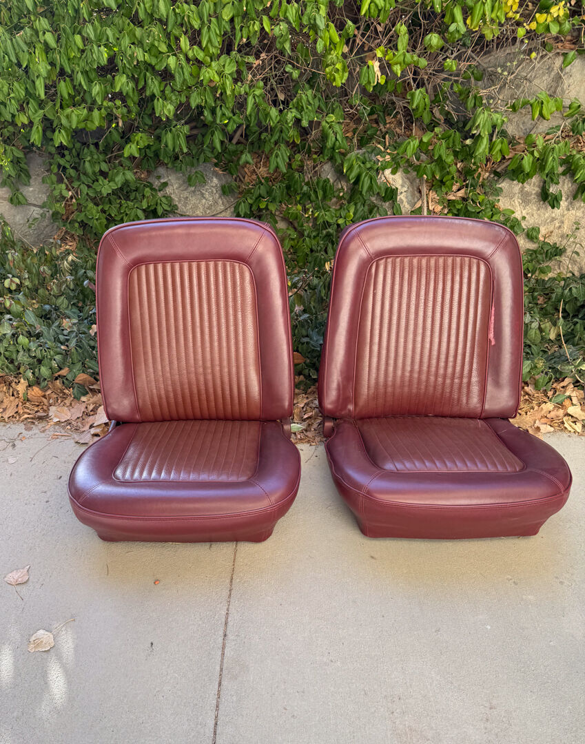 Front bucket seats from 1968 Mustang