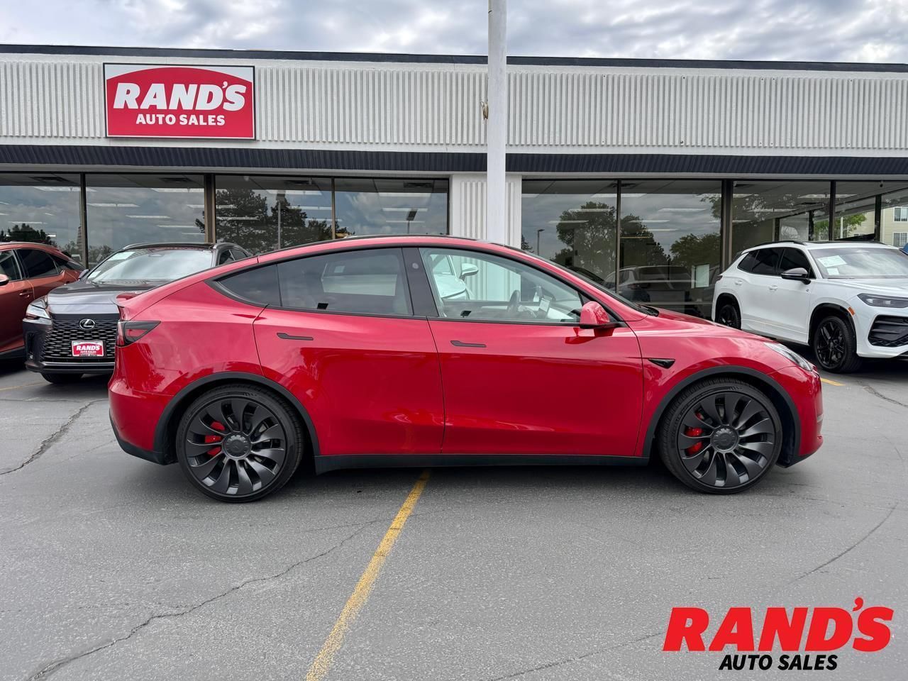 2023 Tesla Model Y Performance