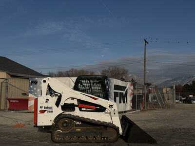 Bobcat T740 Skidsteer Loader Tractor