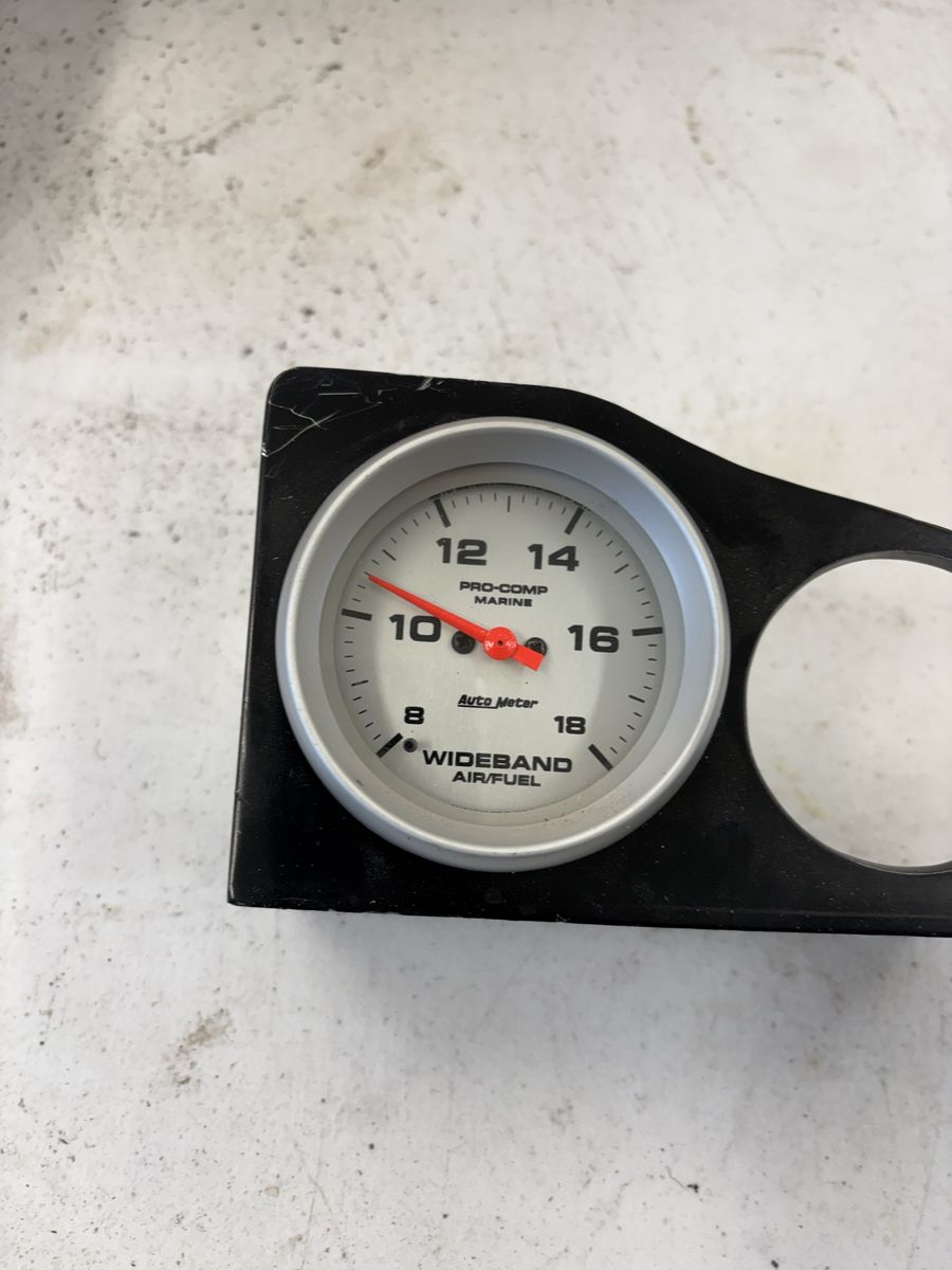 AutoMeter wideband AFR gauge