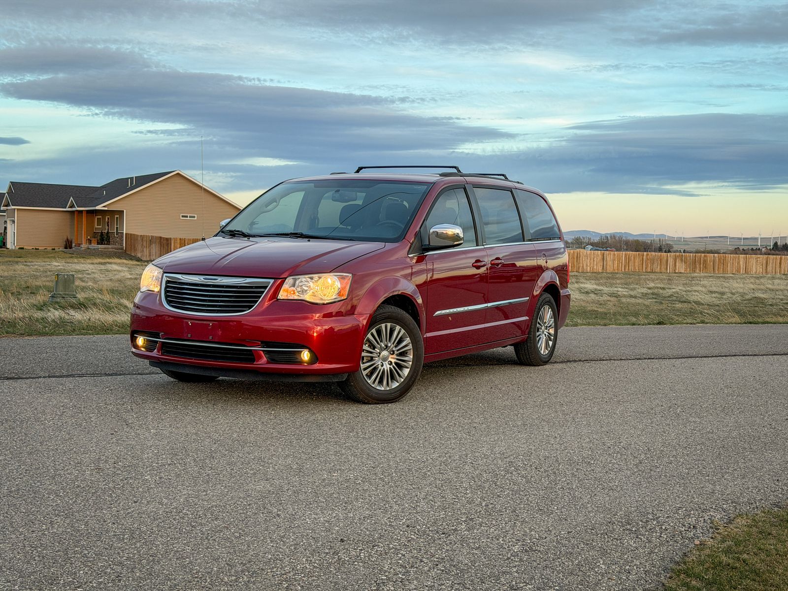2013 Chrysler Town and Country Touring-L