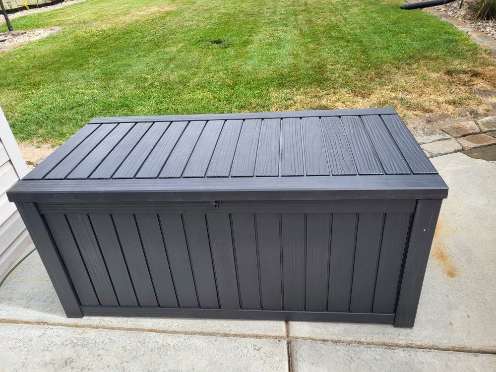 140gal Outdoor Storage Deck Boxes w/Hydraulic Slow Close Lids ** Qty-2