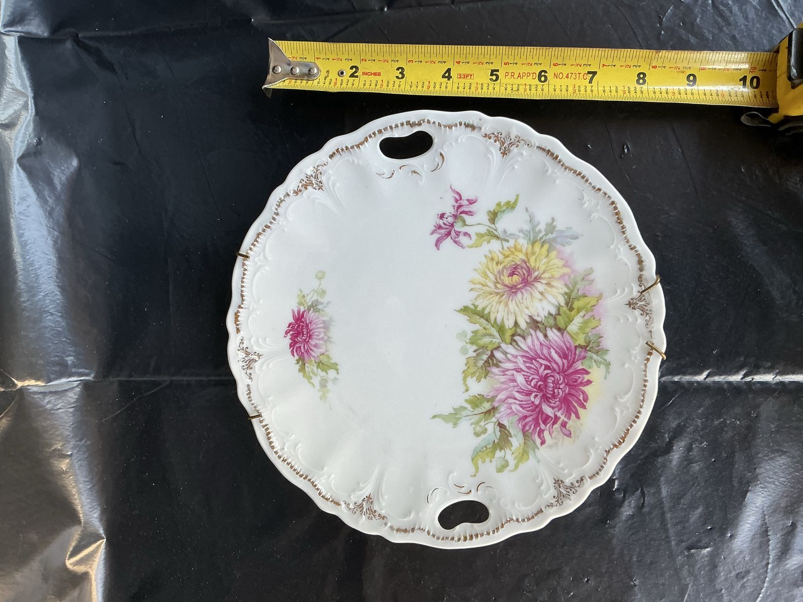 PM Moschendorf (Porcelain Factory Moschendorf) Bavarian porcelain handled cake dish