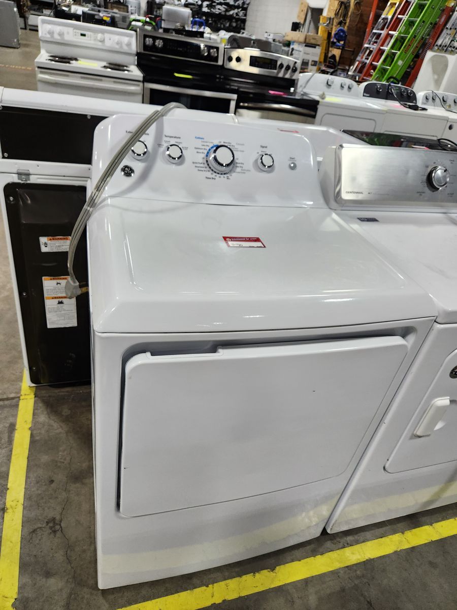 NICE GE TOPLOAD ELECTRIC DRYER! WITH A FULL WARRANTY