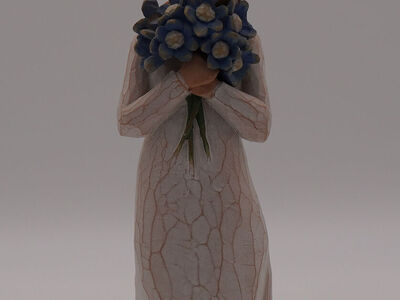 Willow Tree Forget-Me-Not figurine