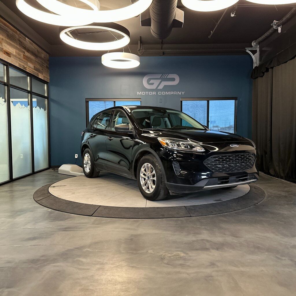 2022 Ford Escape S