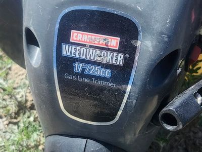 Craftsman Weedwacker 17"/25cc Gas Line Trimmer