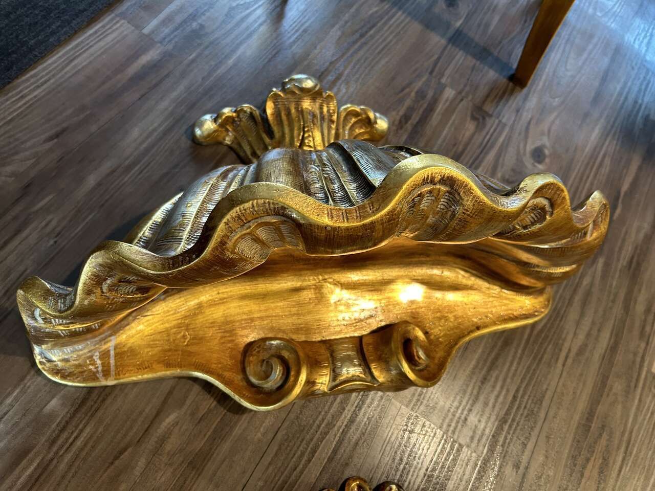 Main image 3
