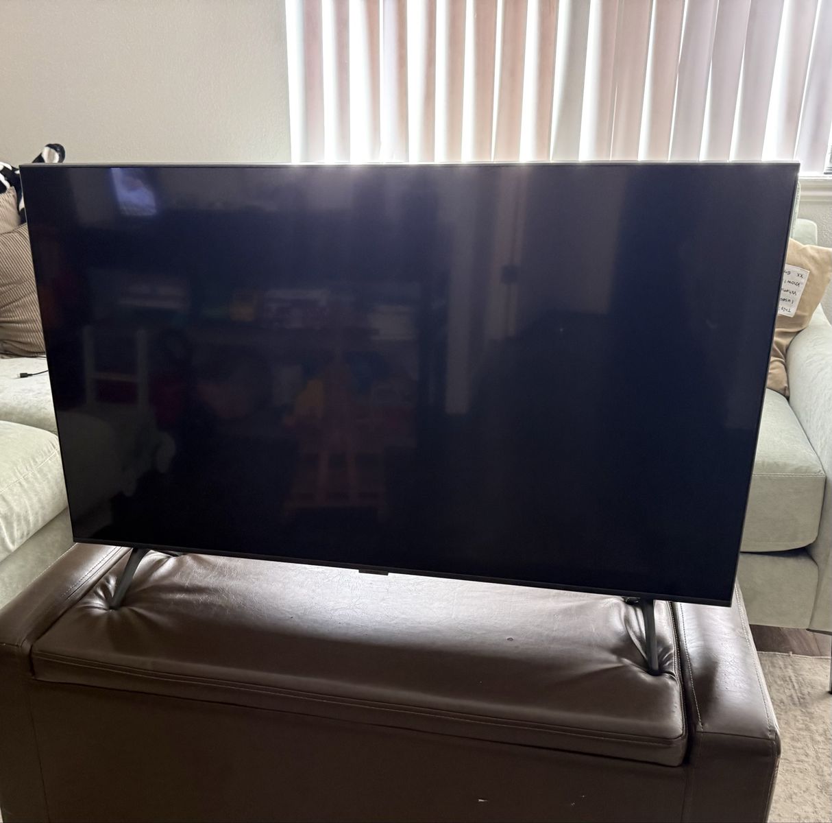 Samsung 43” TV