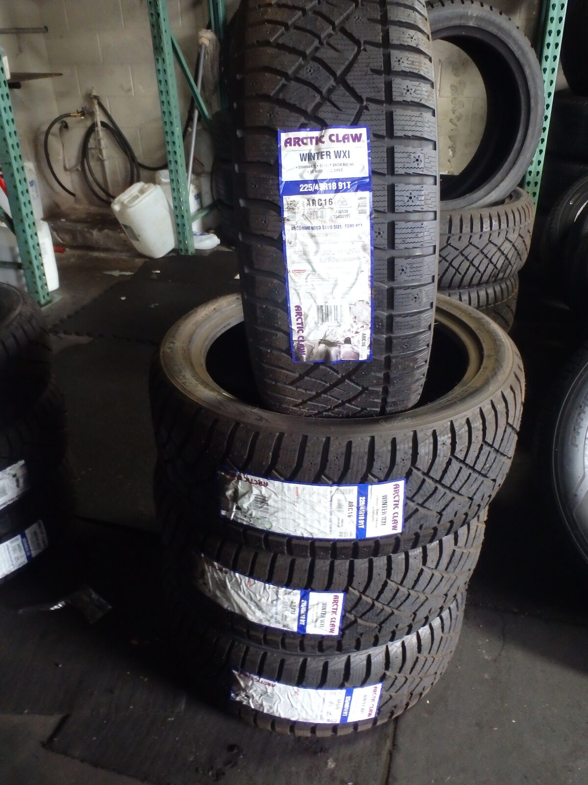 225/45R18 ARTIC CLAW WINTER WXI SET OF BRAND NEW TIRES