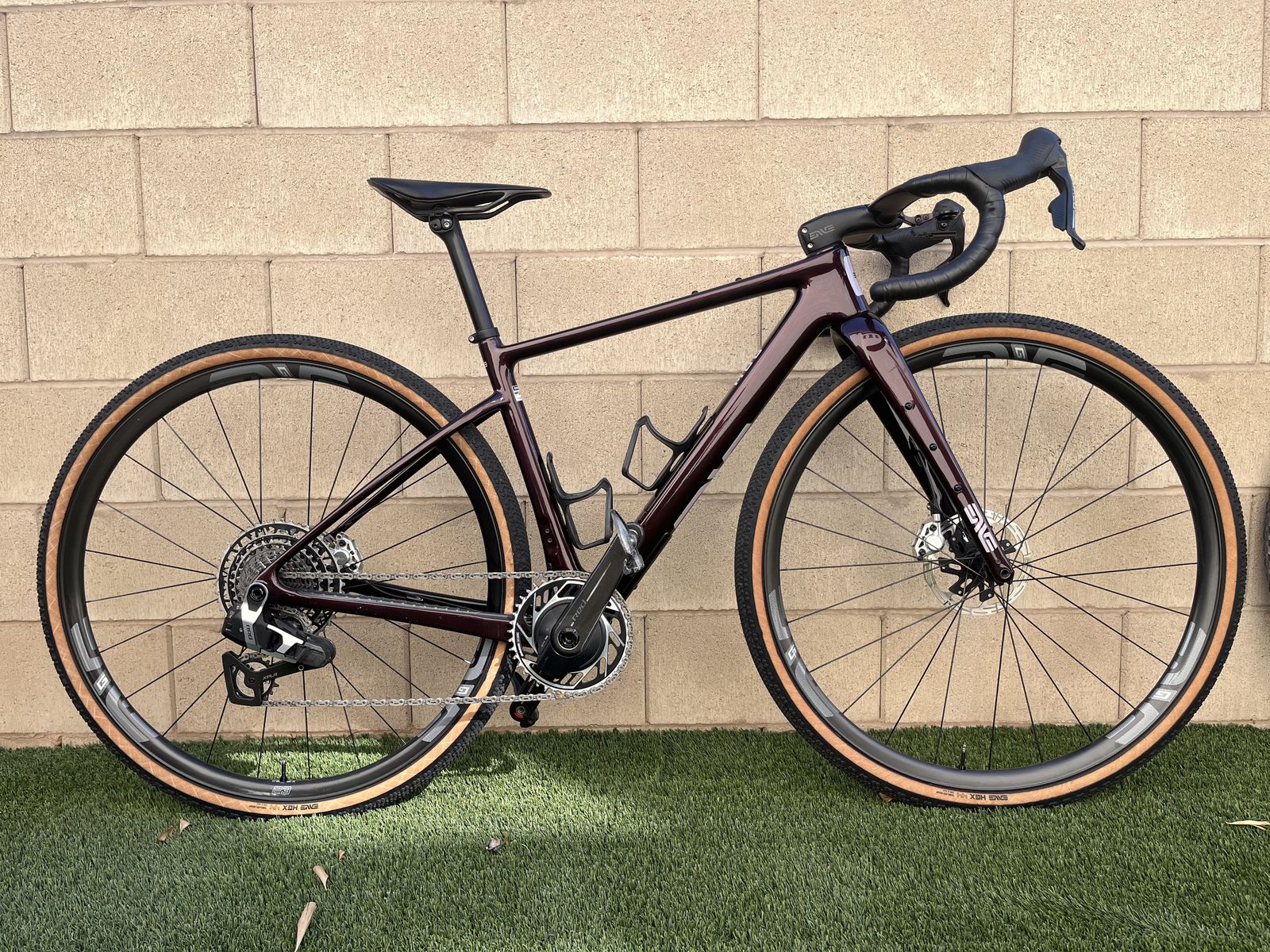2025 ENVE MOG RED XPLR 49cm