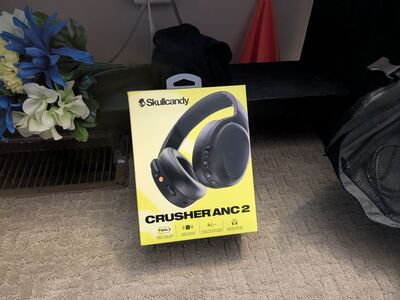 Skullcandy headphones