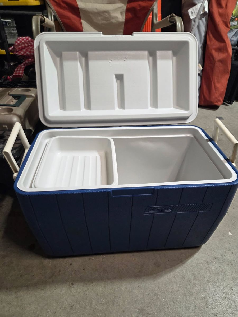 Coleman 48-Quart Cooler - Blue/White, Excellent Condition, with Tray