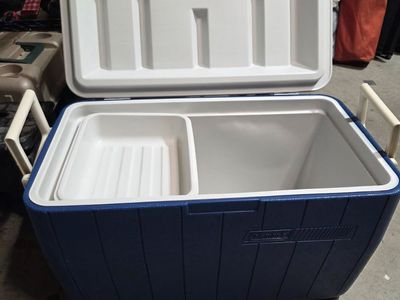 Coleman 48-Quart Cooler - Blue/White, Excellent Condition, with Tray