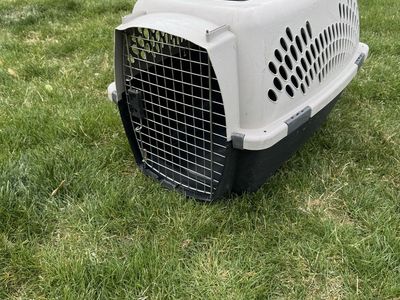 Pet Kennel Plastic Portable Airline Approved Dog