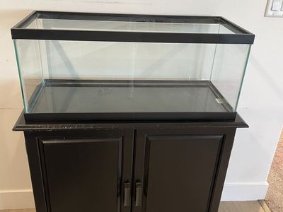 10 Gallon Aquarium With Stand
