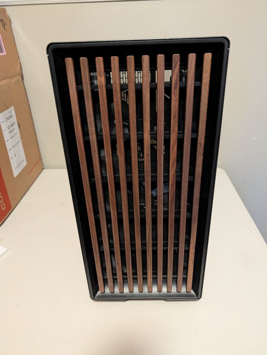 Fractal Design North Mid Tower PC Case - Charcoal Black Real Walnut Front - Dark Tint Glass - ATX