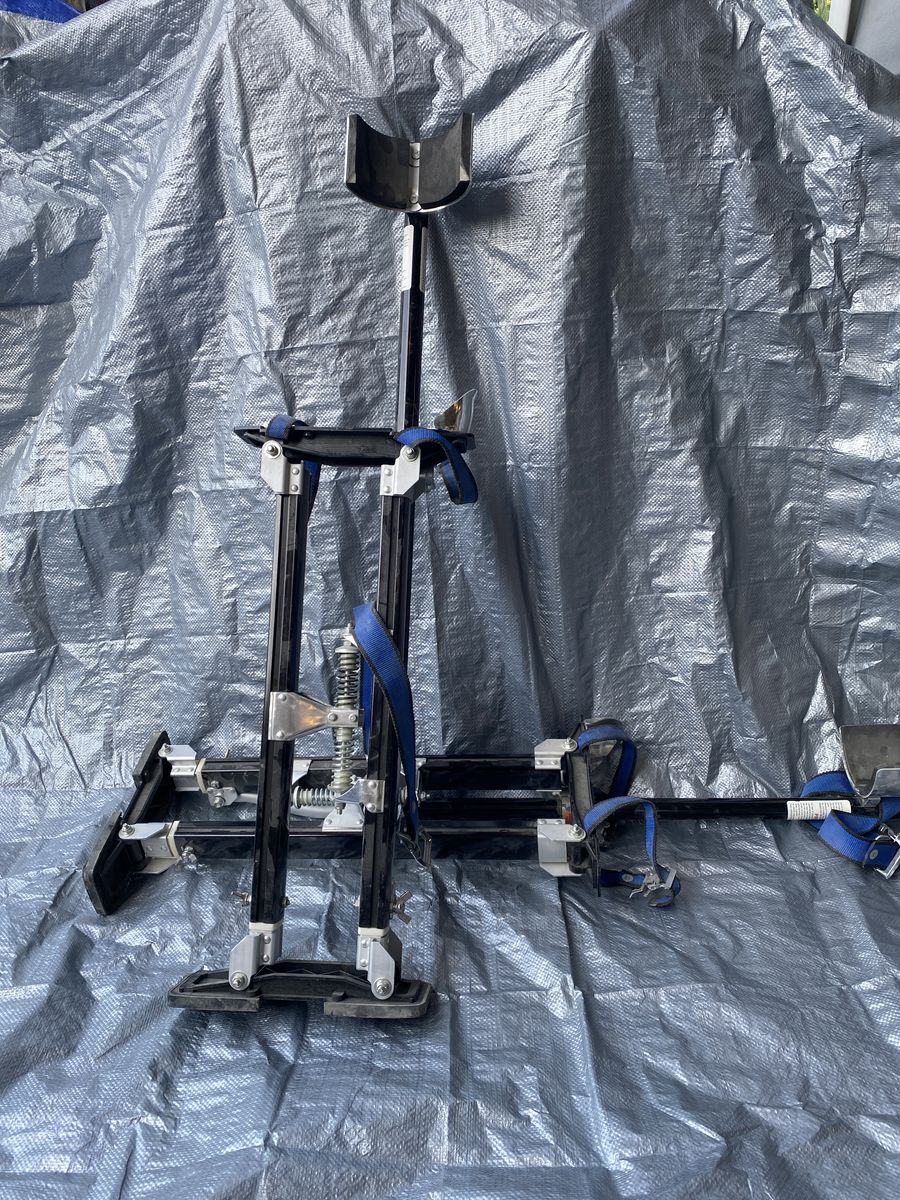 Adjustable Drywall Stilts – Pair