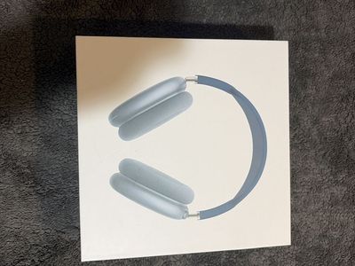 Apple AirPods Max Wireless Over-Ear Headphones - Sky Blue - New Sealed Box