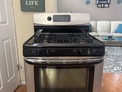 Kenmore Gas range