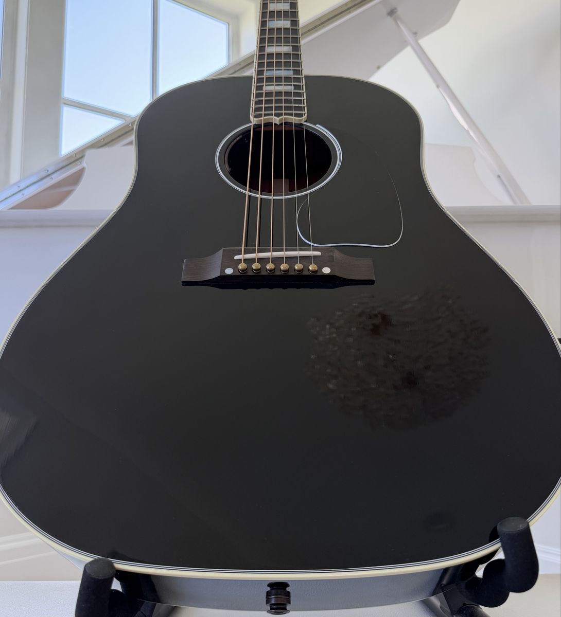 2025 Gibson Custom Shop J-45 Acoustic-Electric Guitar Ebony Finish w/ Case