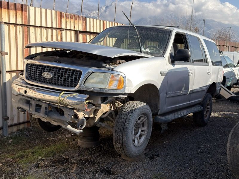 2002 Ford Expedition Parts