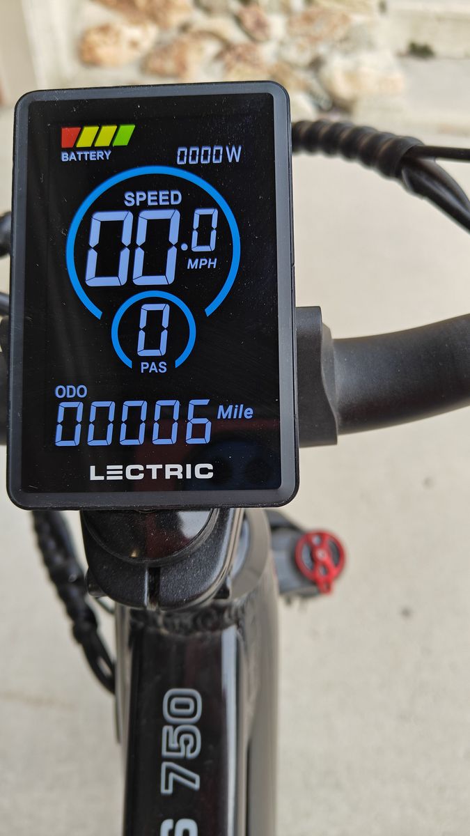 Lectric XPress 750 - Like New, 6 Miles