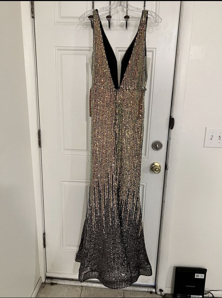 Cinderella Divine Sequin Ombre Plunging V-Neck Evening Gown - Size 8