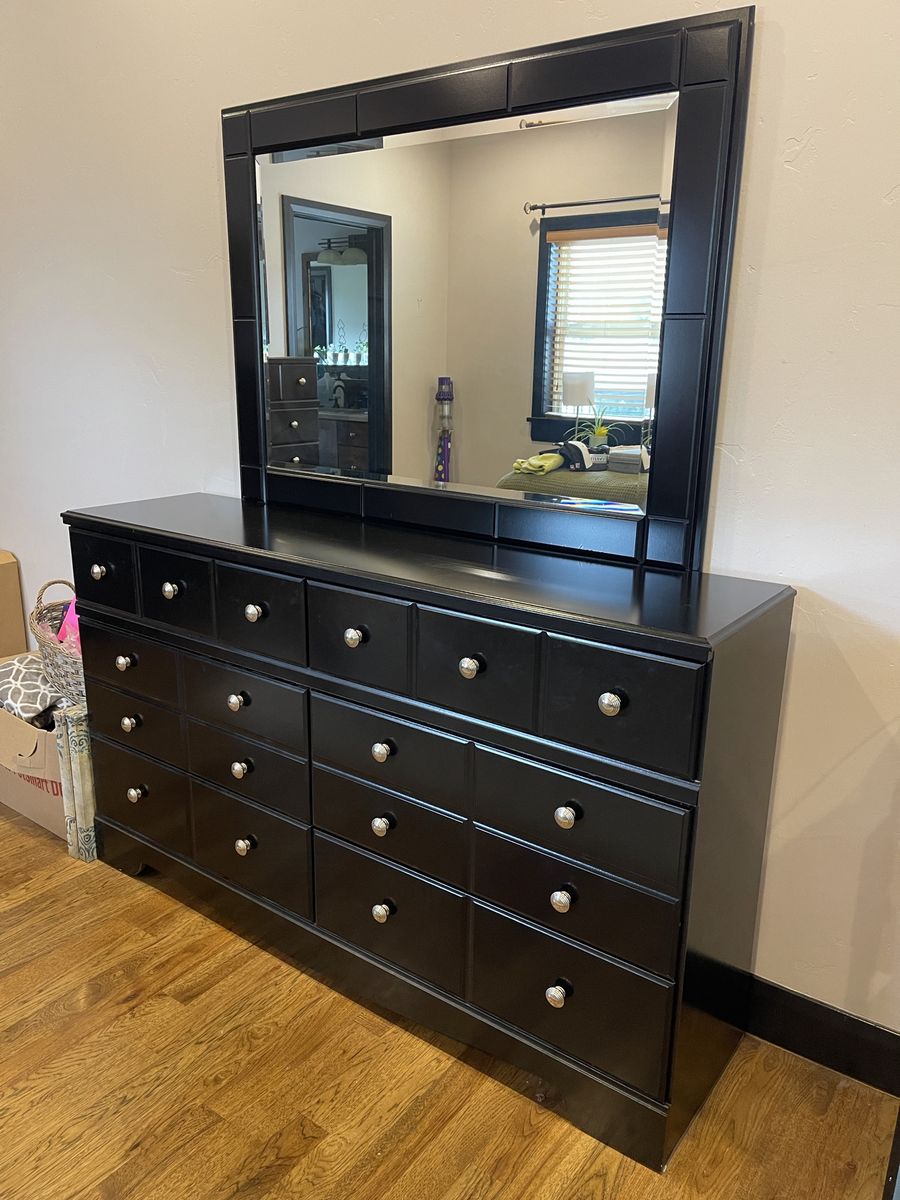 5 Piece Bedroom Set