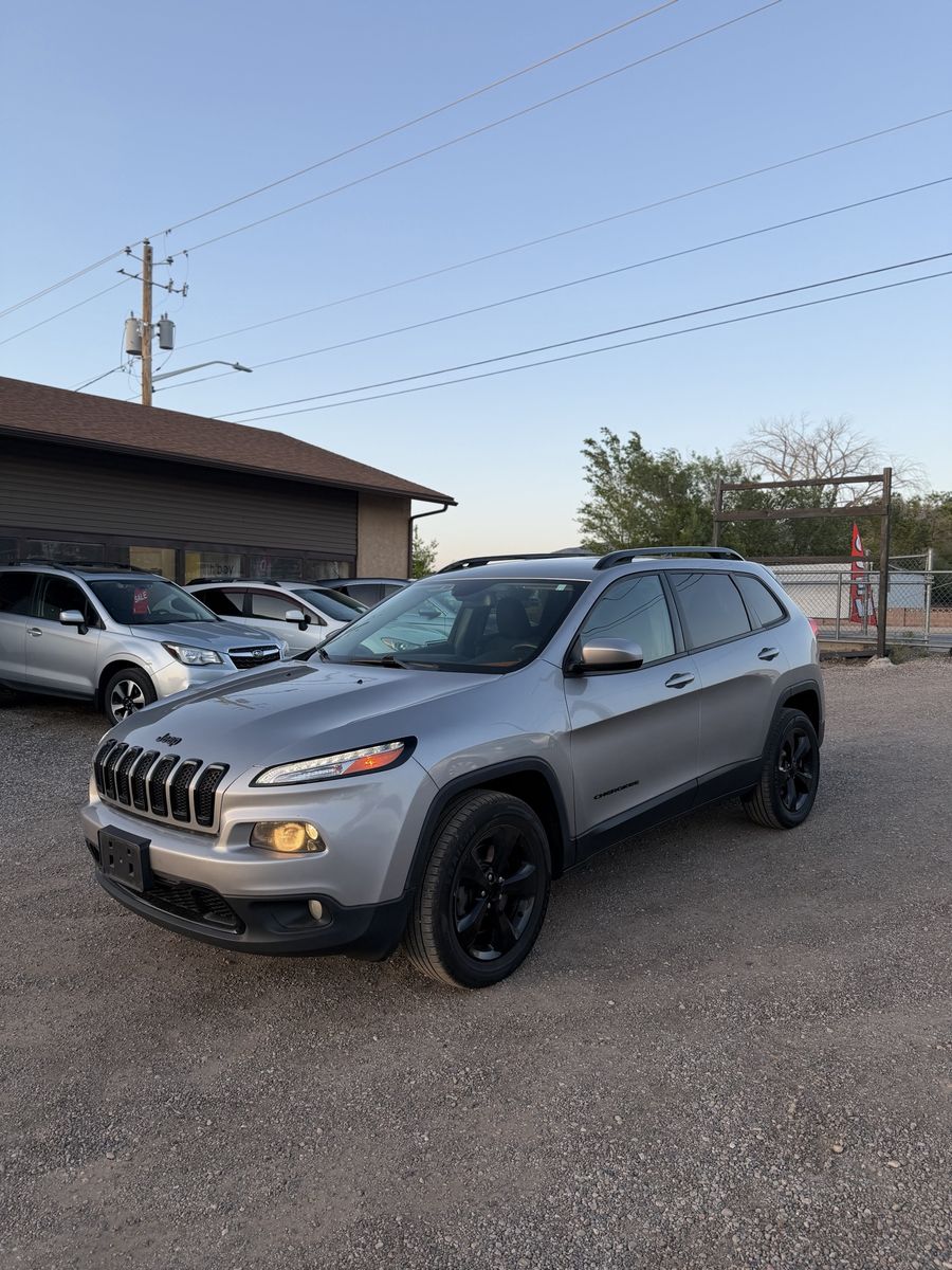 2016 Jeep Cherokee 
