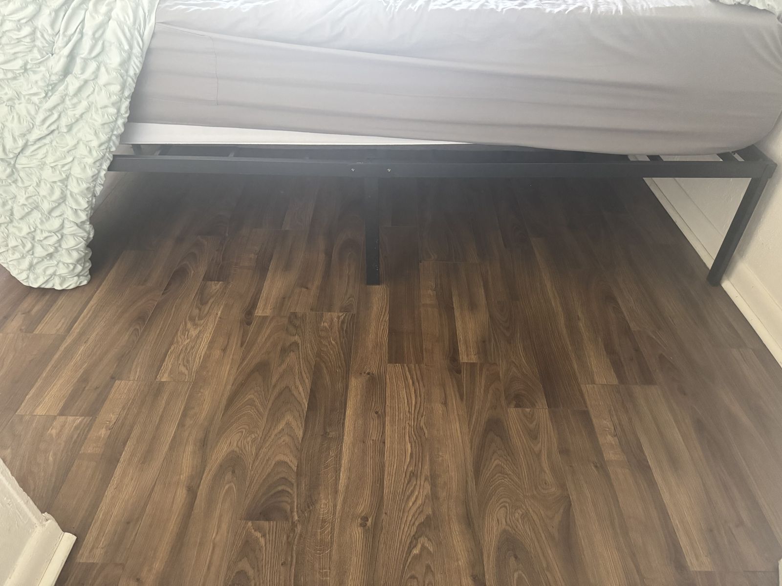 Cali King metal frame (FRAME ONLY)