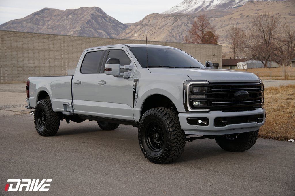 2026 Ford F-350 Super Duty Platinum