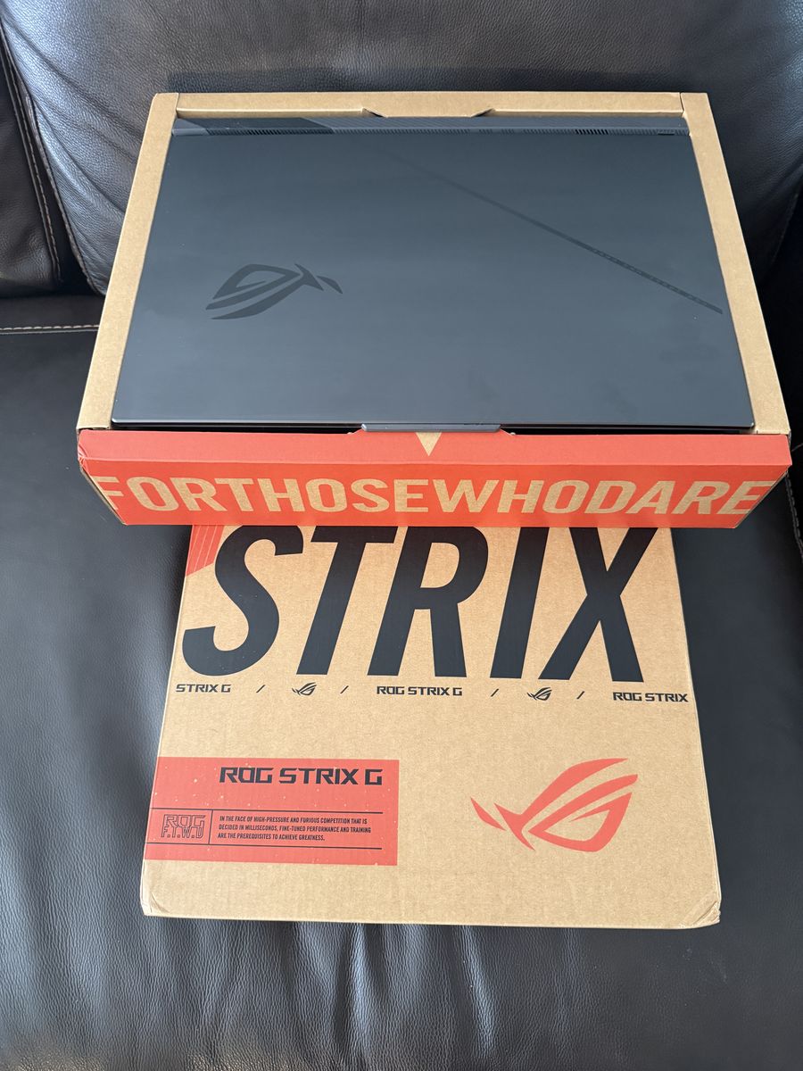 Asus ROG Strix 18 G18