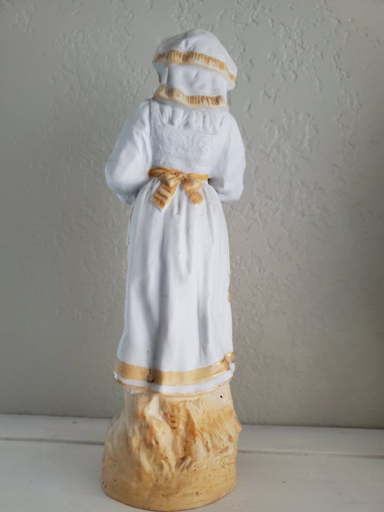 Main image 6