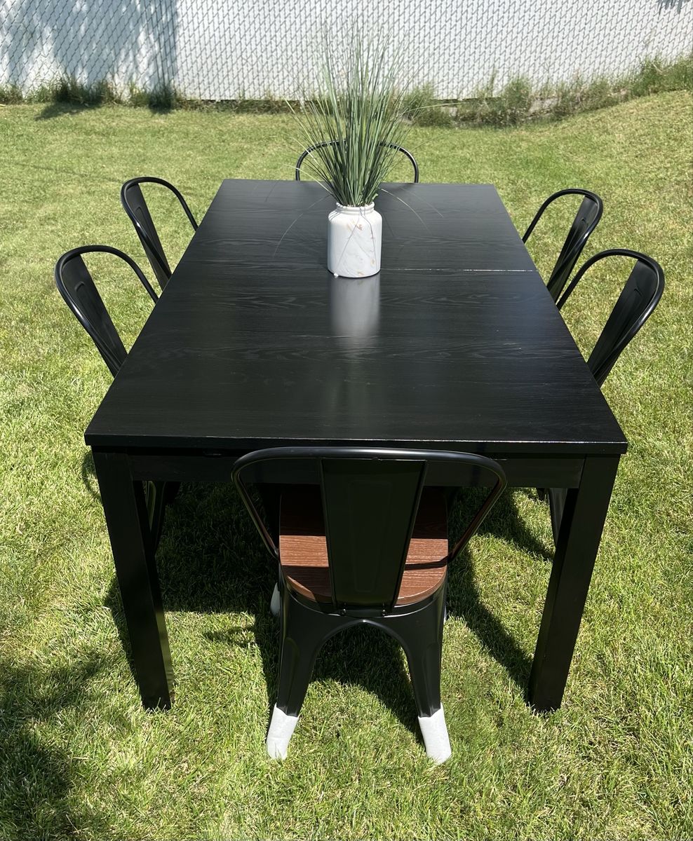 Black Wooden Dining Table with 6 Metal Industrial Style Chairs
