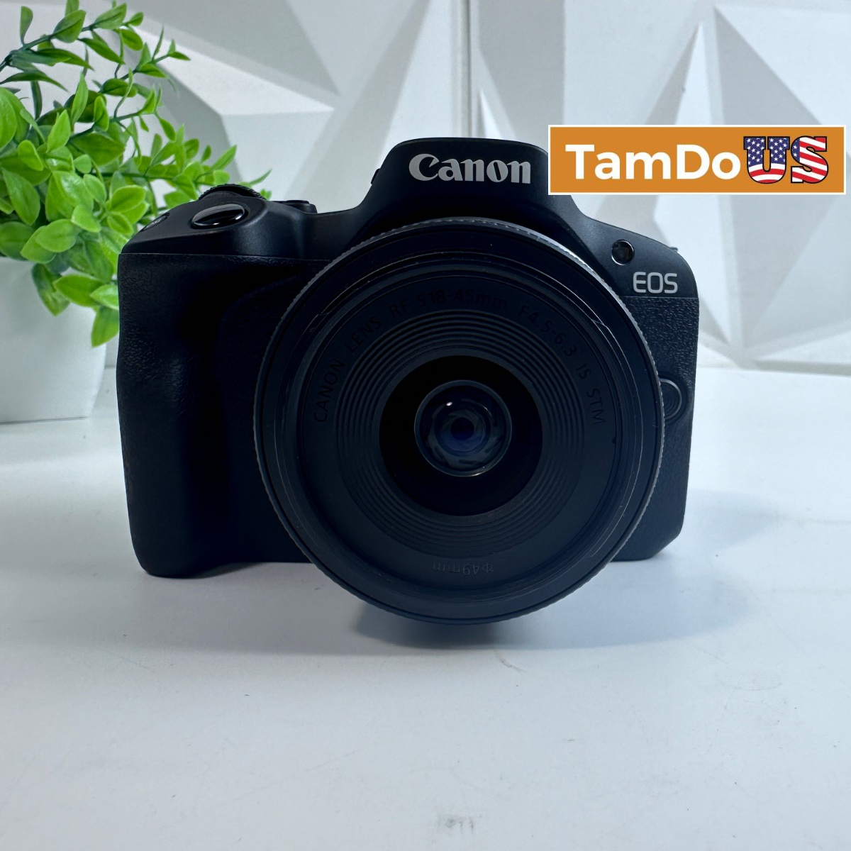 Canon EOS R50 4K Video Mirrorless Camera with RF-S18-45mm f/4.5-6.3 IS STM Lens