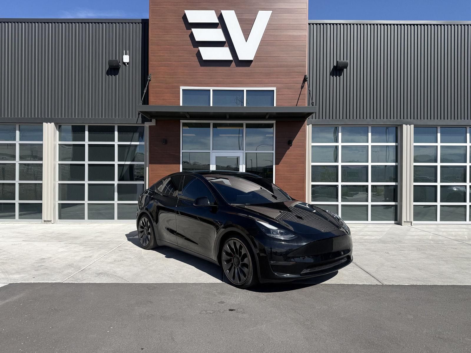2023 Tesla Model Y Performance