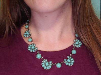Silver-Tone Faux Turquoise Western-inspired floral design