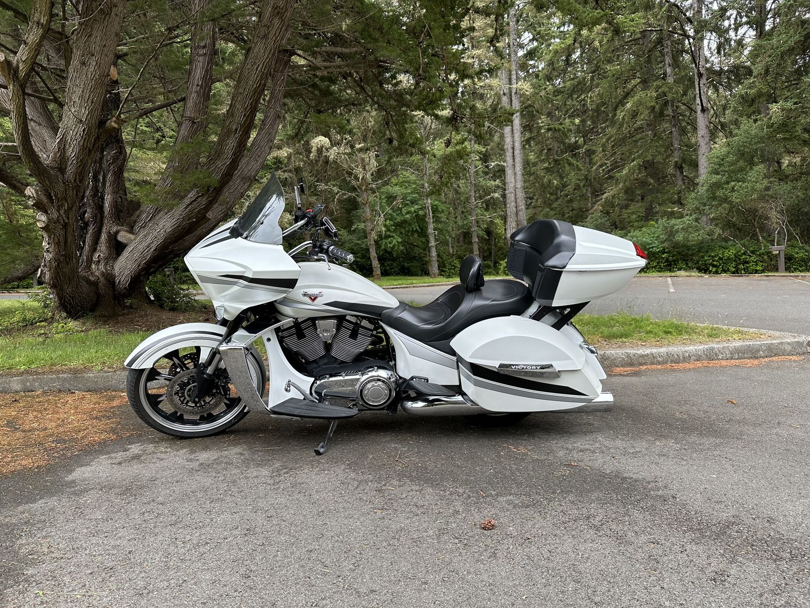 2016 Victory Magnum