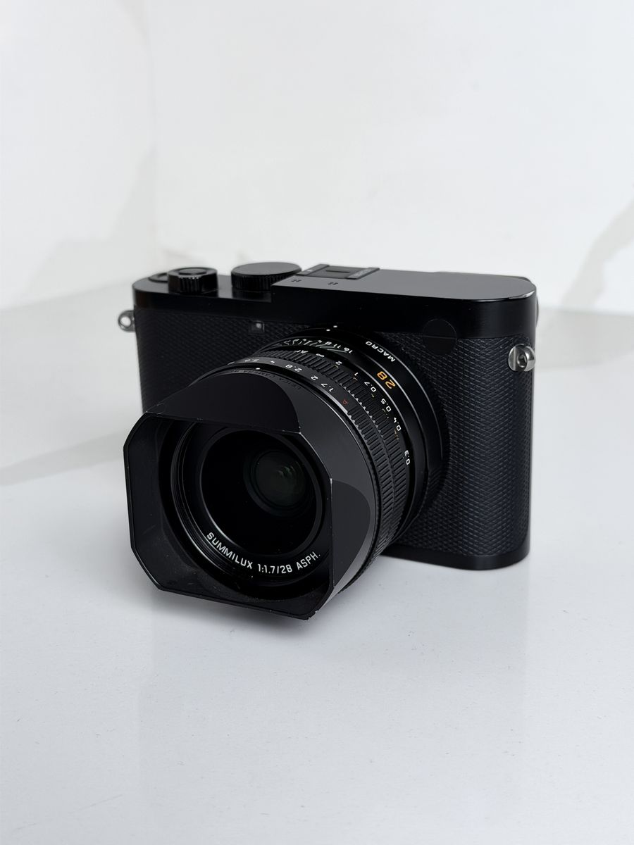 Leica Q2