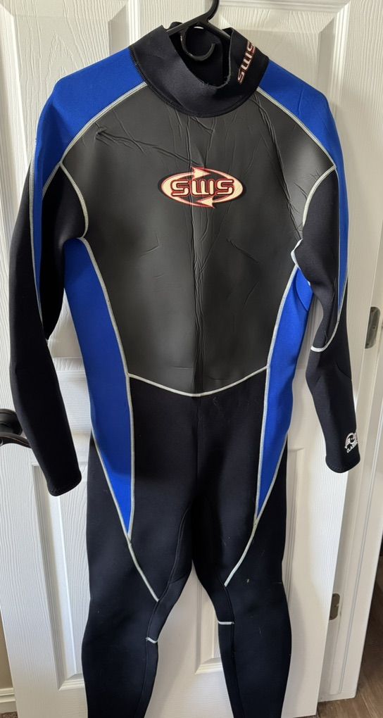 Full-Body Sports Skin Rash Guard Wetsuit