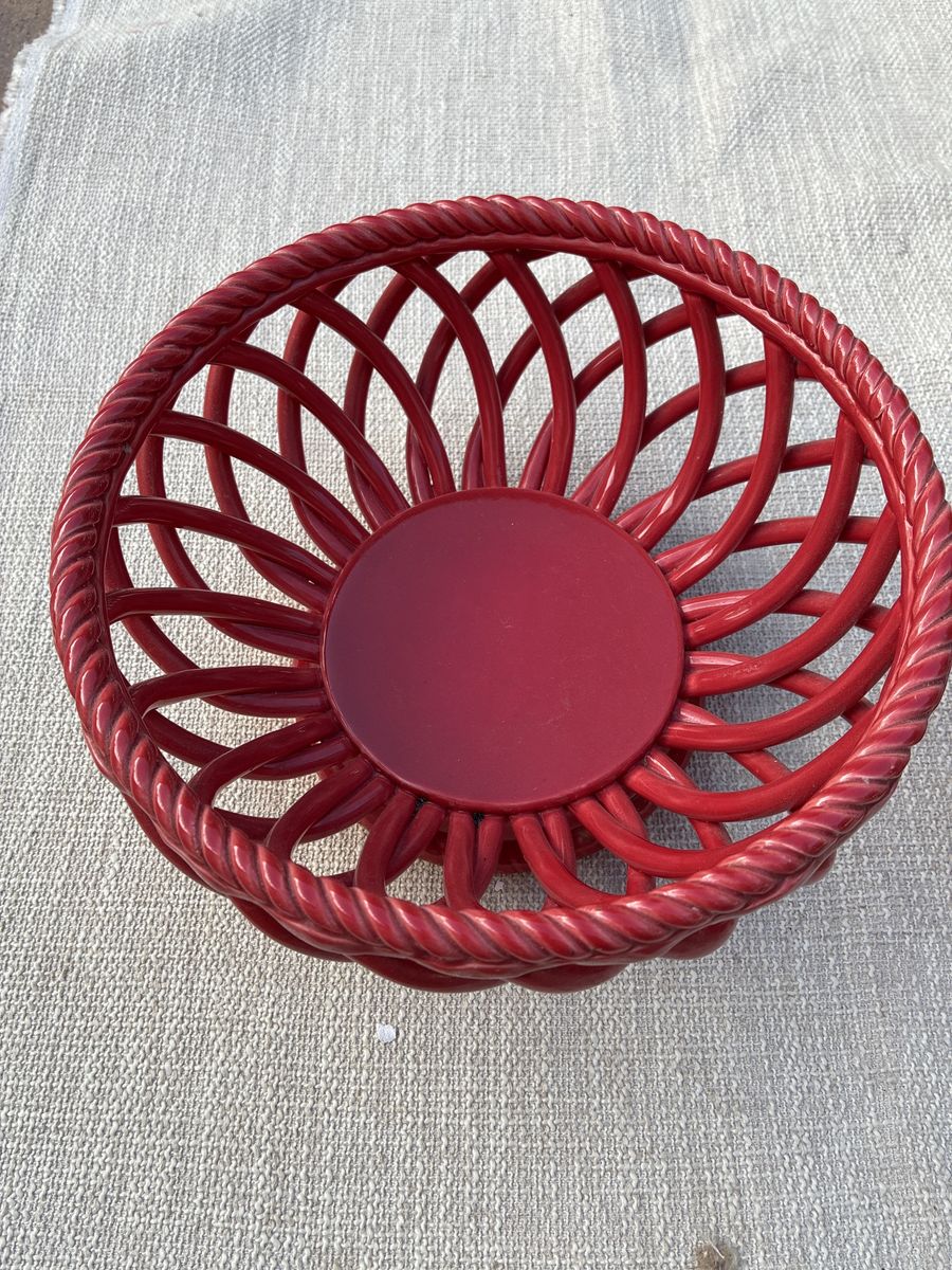 Vintage Red Woven Ceramic Fruit Basket Decorative Centerpiece Bowl