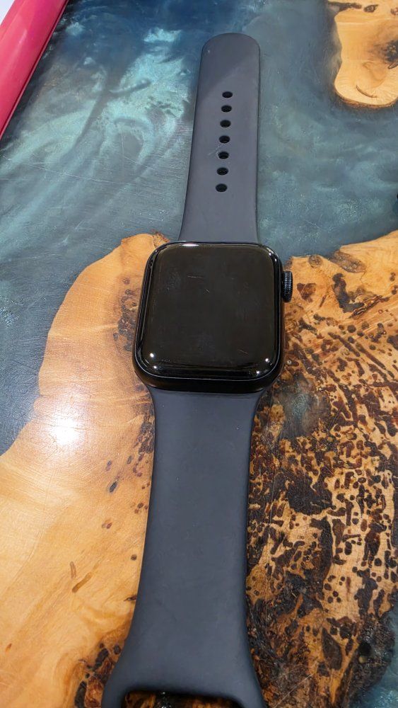 Apple Watch Black with Silicone Band Used