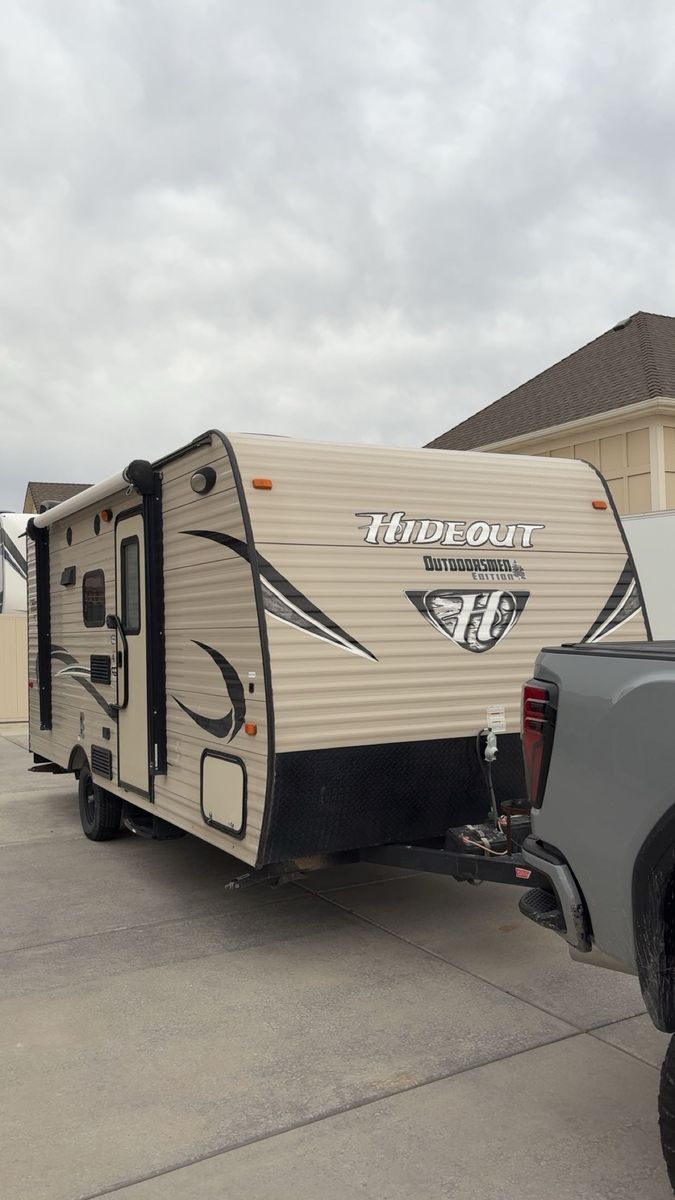 2017 Keystone Hideout